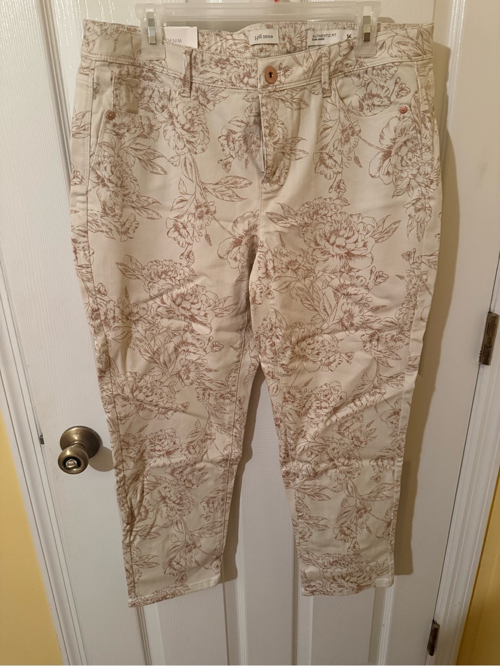 J. Jill Cream Floral Cropped Jeans